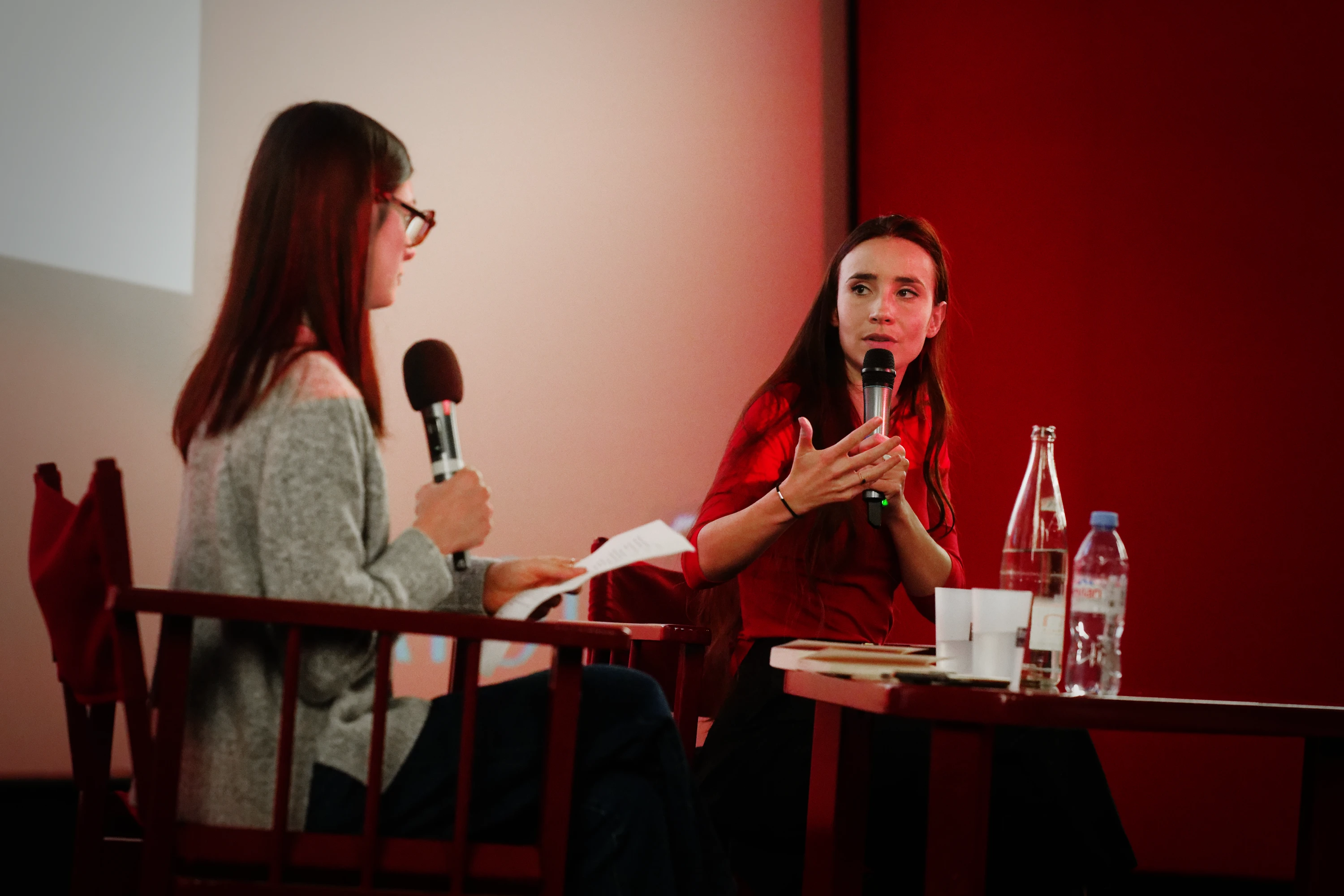 R&eacute;sister, galerie